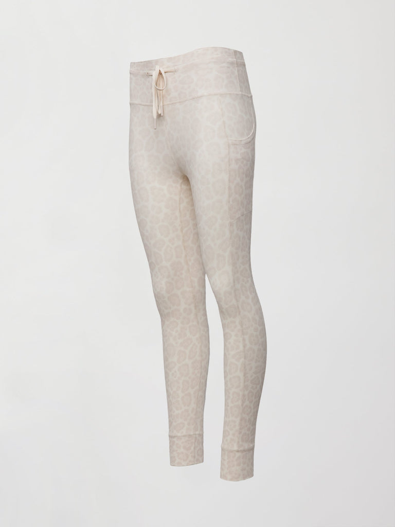High Rise Sport Pocket Legging in Melt - Snow Leopard