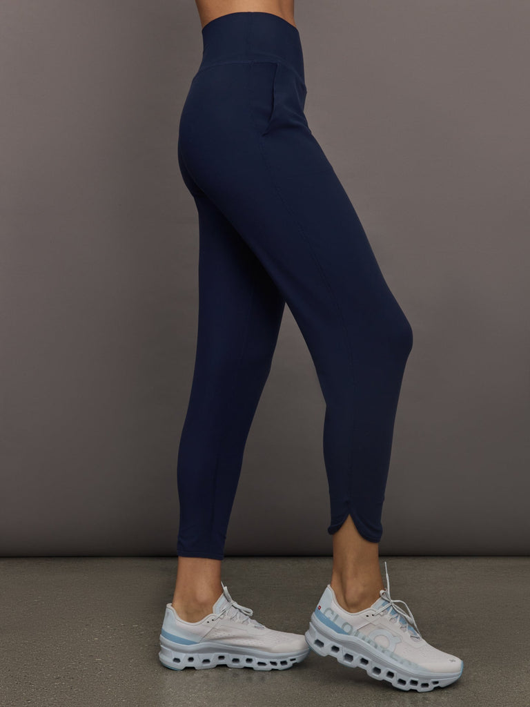 Jogger in Melt - NAVY BLAZER